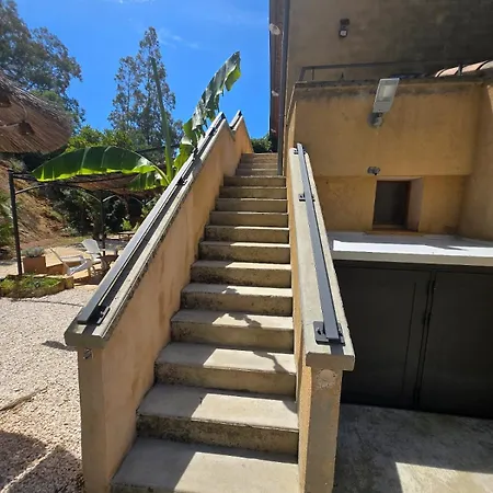 Апартаменты La Croix-valmer, La Ferme, Le Vergeron, Entre Terre Et *