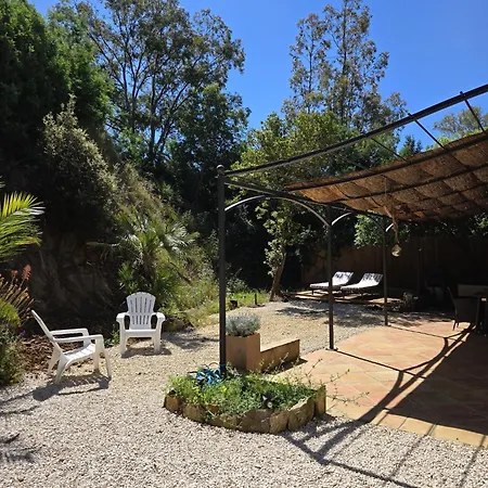 Апартаменты La Croix-valmer, La Ferme, Le Vergeron, Entre Terre Et *